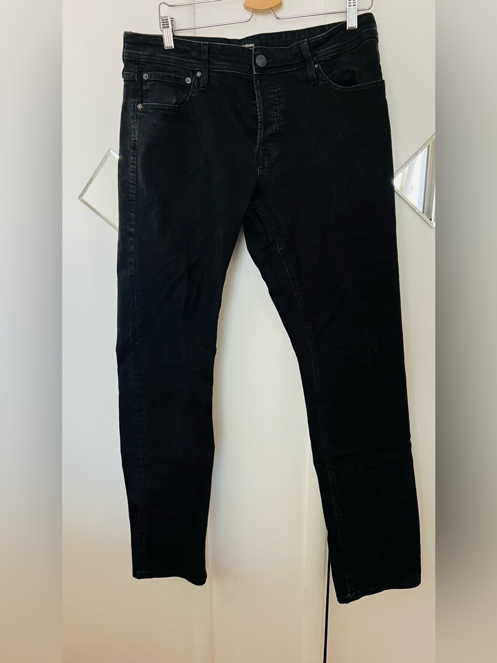 Classic Black  button men’s Slim Jeans size 36 34